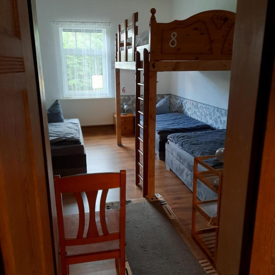 Ferienwohnung Erz-Hostel Thermalbad Wiesenbad Ngoại thất bức ảnh